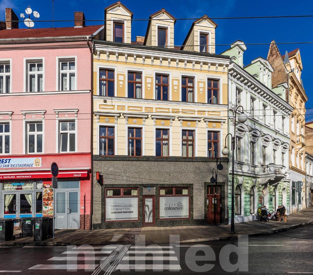 Teplice Apartments U Cisarskych Lazni Luaran gambar