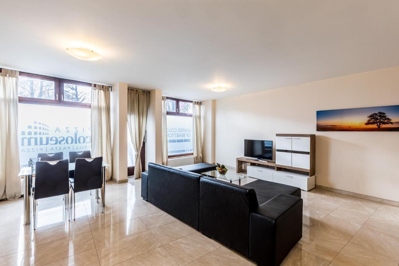 Teplice Apartments U Cisarskych Lazni Luaran gambar
